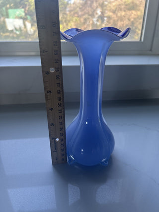 Beautiful vintage purple/violet murano art glass -RSV