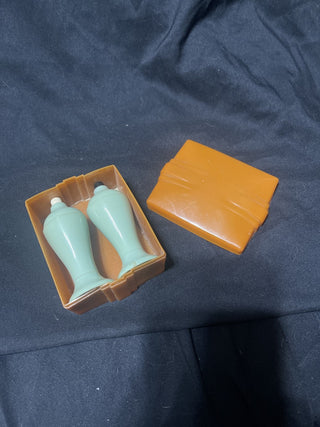 art deco Carvanite push button salt and pepper shaker rsv
