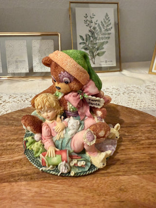 Enesco Laura’s Attic “Christmas Morning Is Hard Work” Figurine (1992, Karen Hahn)|137888