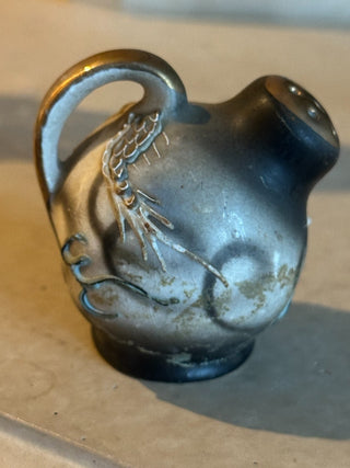 Dragonware Moriage Salt Shaker circa 1940-52, dimensional dragon morif|67327