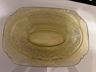 #97 Federal Yellow Depression Oval Bowl NIC