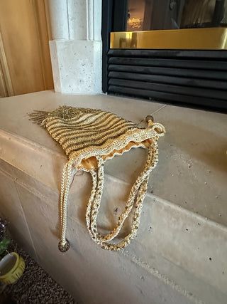 Vtg. Reticule, drawstring closure purse w/beaded decor & tassles (1970's) 6" x 8" RCD|75983