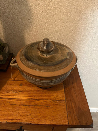 Pottery Bowl With Lid RCD