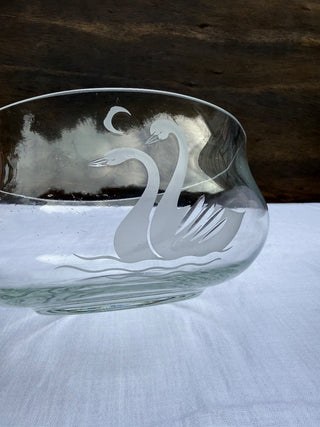 Glass swan bowl MTS|161943