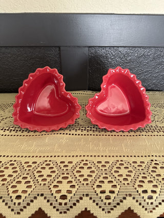 Chantal Red Heart Scalloped Baking Dish -RCD|102557