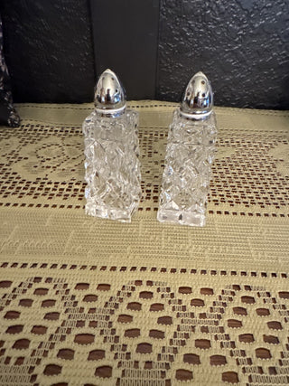 intage Hand cut Crystal Salt and Pepper Shakers made in Germany-RCD|108773