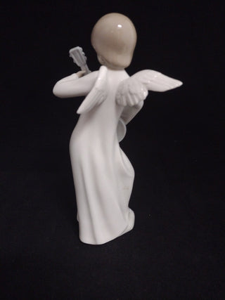 NAO by Lladro Angel playing a banjo rcd