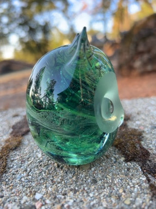 hand-blown Kerry Glass green swirl owl glass paperweight figurine