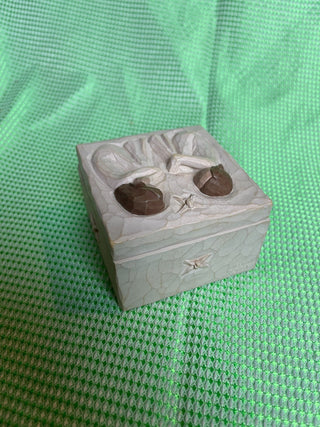 Willow Tree Friendship Figurine Box RSV