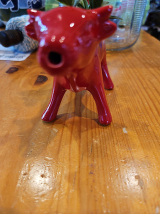 Red cow vase/creamer, for one little stem