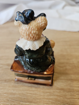 Boyds Bailey B-Secret Book Trinket Box, RSV
