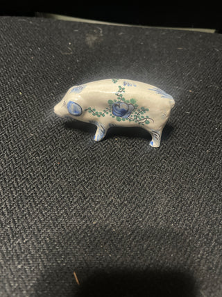 vintage blue flower Pig