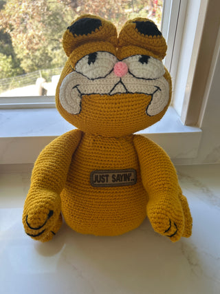 crocheted Garfield amigurumi doll