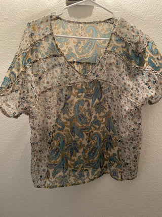 Blue and green paisley short sleeve top