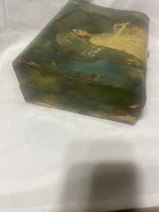 Wood green box with Lady on top