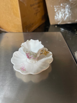 very small tea cup Gold handle