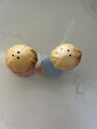 Vintage Lefton Praying Children salt&pepper shakers