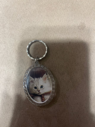 cat picture keychain
