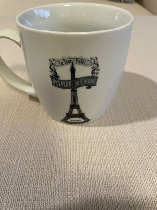 Kiss that frog Paris, Eiffel Tower, coffee mug