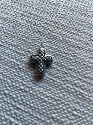 Sterling silver Cross woven lattice design
