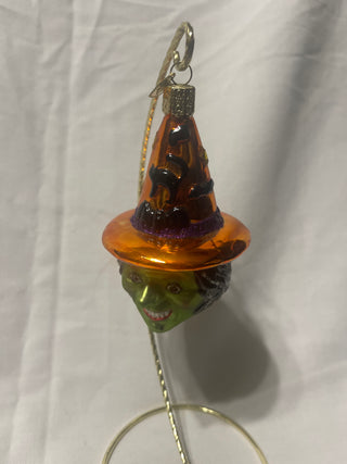 stand not included old world, Christmas Halloween vintage 2002 witch