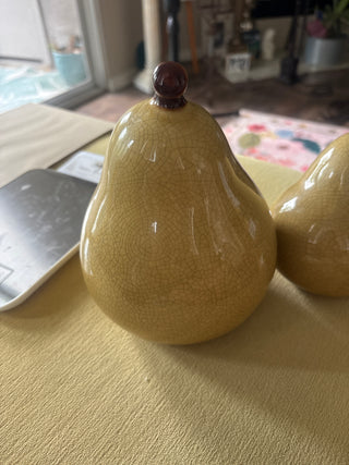 Crackle pear