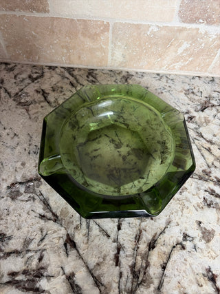 Vintage MCM Emerald Green Octagonal Ashtray 4 Cigar/Cigarette Slots