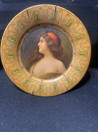 antique 1905 Dresden Vienna Art Portrait "Maiden" Tin