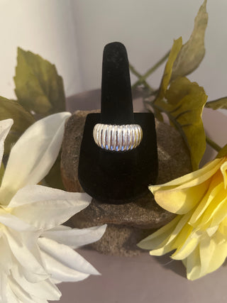 Fine silver plated ring sz 8