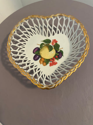 Ceramic dish