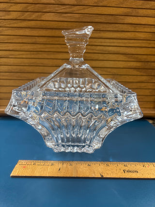 Candy dish with lid
