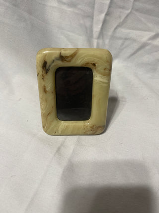 small marble like 3 x 4 vintage