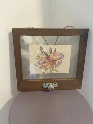 Wall decor w/pressed flowers