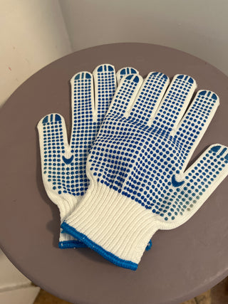 Gardening gloves