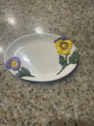 Vintage Avon Hand-Painted Ceramic Pansy Soap/Trinket Dish