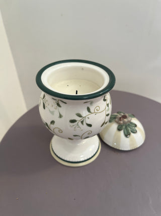 Candle holder