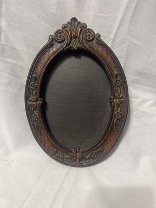 vintage oval wood frame