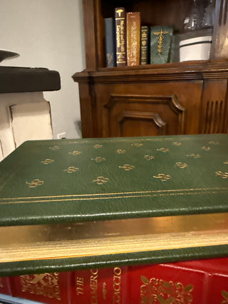 Vintage unread 22 k goldleaf stamped A Portarait of the Artist as a Young Man by James Joyce