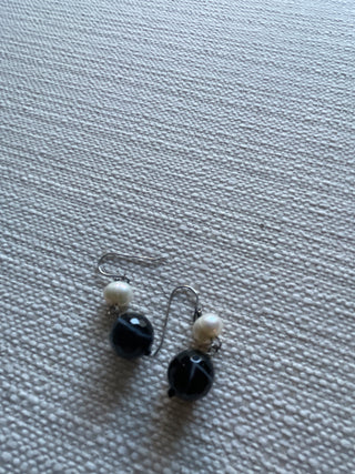 Vintage sterling silver, pearl and black ball earrings