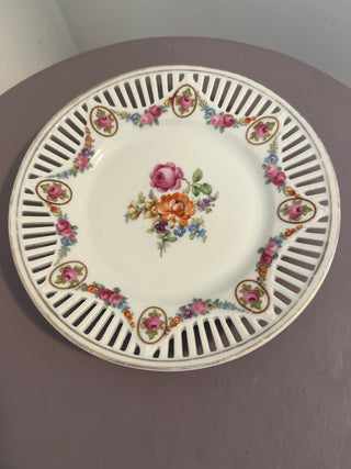 Porcelain appetizer plate
