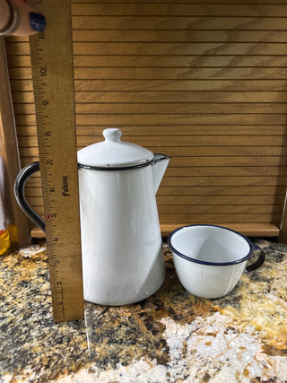 White Enamel coffee pot & cup (set)