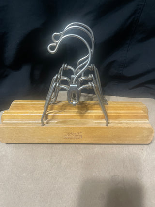 Vintage three wooden plant hangers rsv