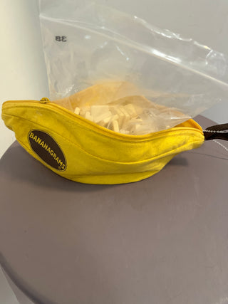 Bananagrams game