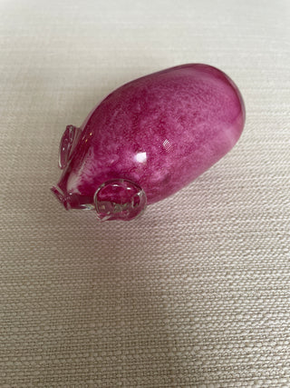 Pink pig glass decoration
