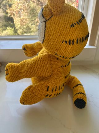 crocheted Garfield amigurumi doll