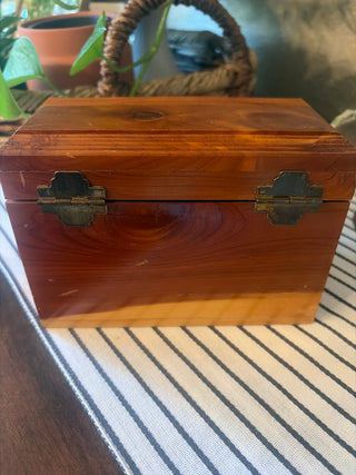 Vintage J.B. Deeke Cedarcraft Recipe Box