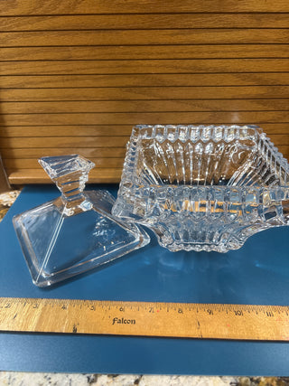 Candy dish with lid