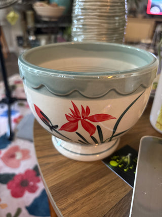 Flower pot