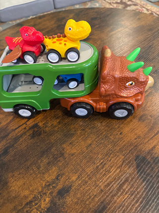 Dino trailer truck trailer with 4 Dino cars