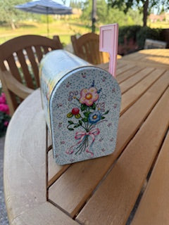 Mary Engelbreit tin Mailbox - vintage